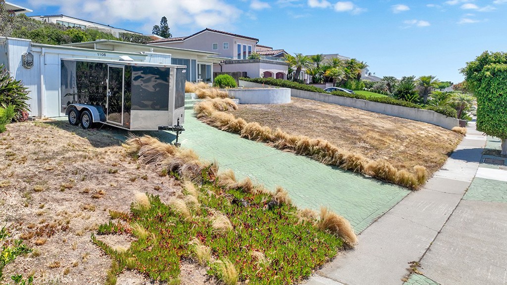 1106 Goldenrod Avenue