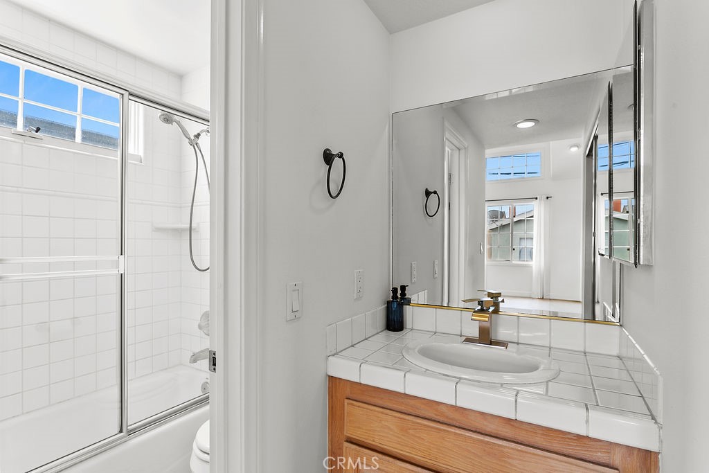 426 Goldenrod Avenue 1/2