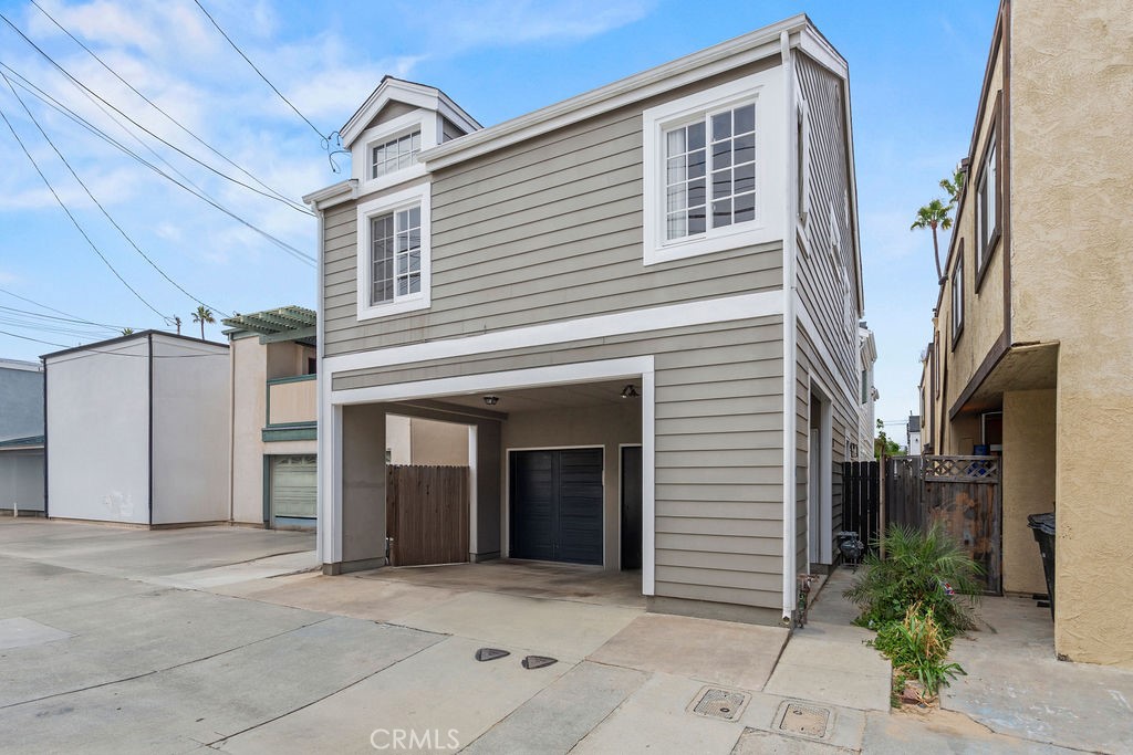 426 Goldenrod Avenue 1/2