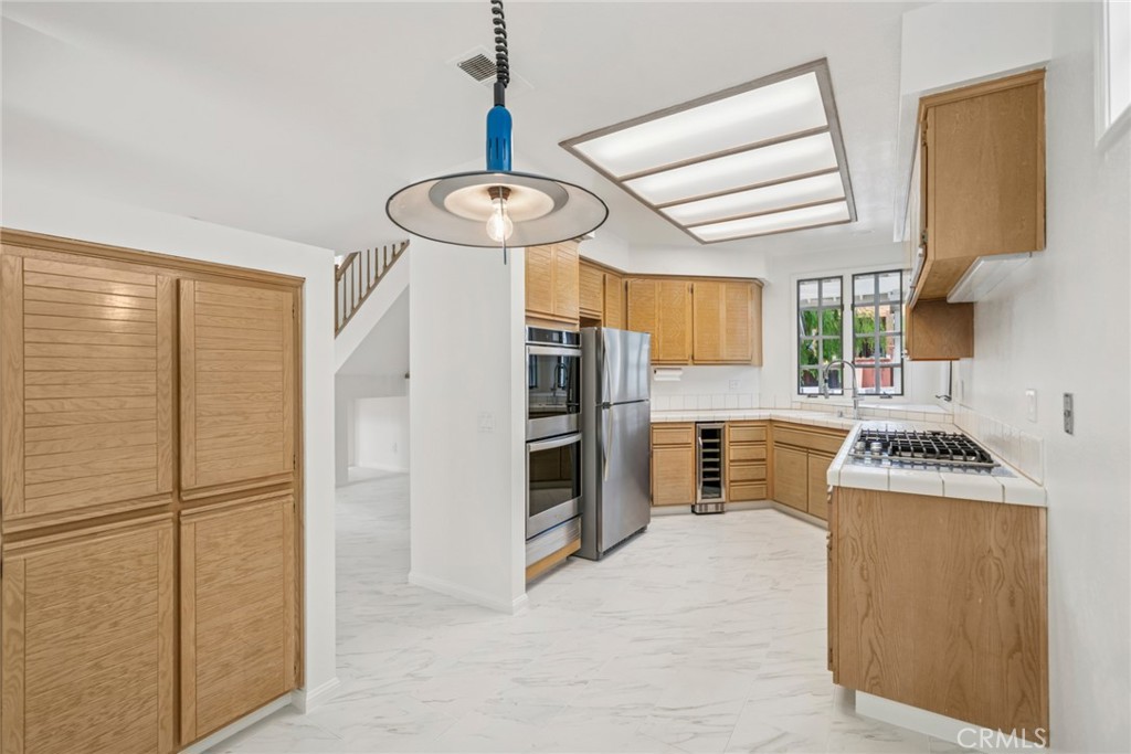 606 Carnation Avenue