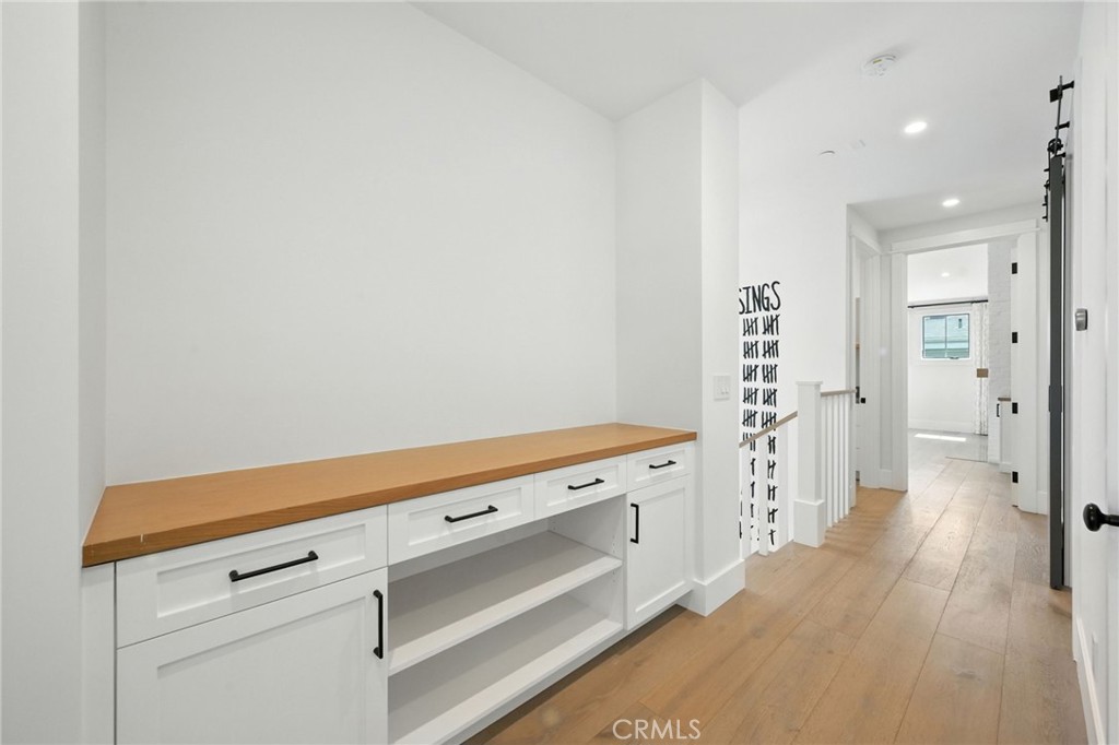 391 La Perle Place