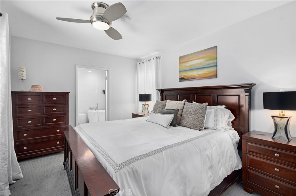 2049 E Ocean Boulevard