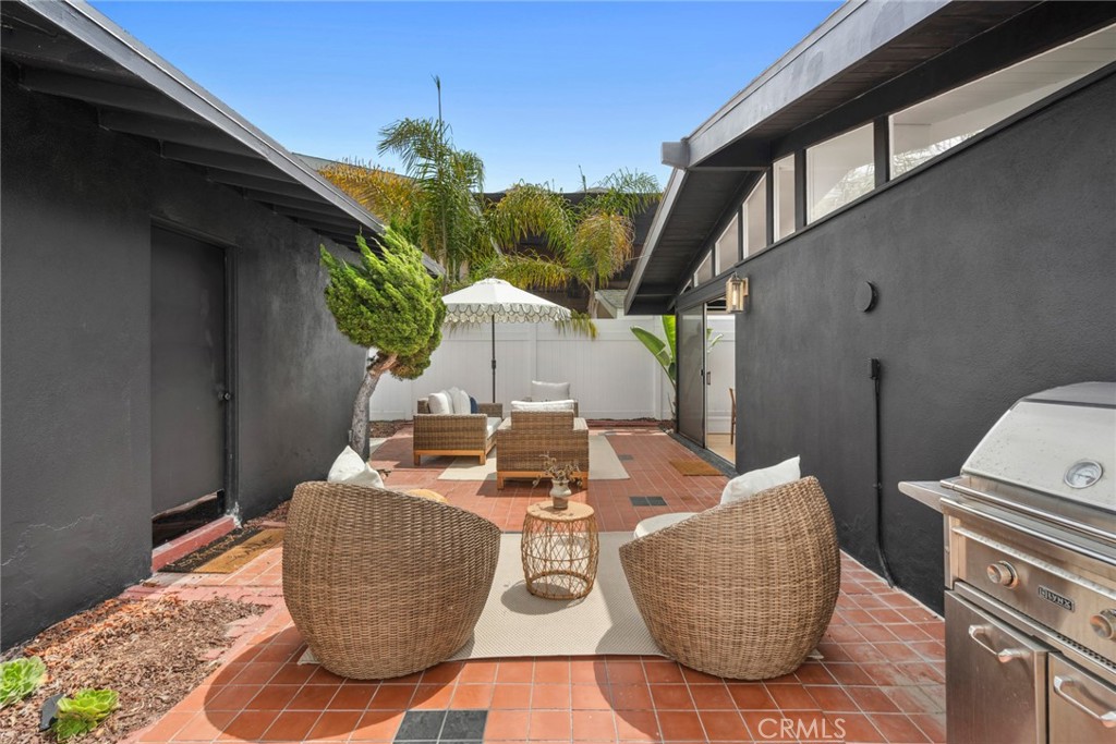 1738 Miramar Drive