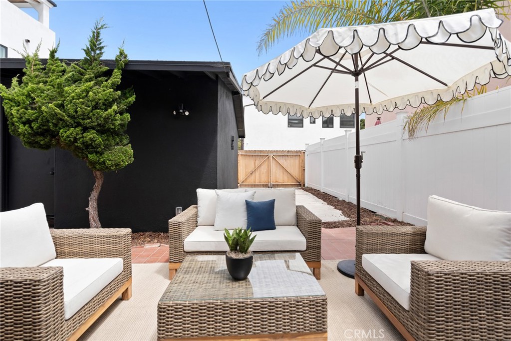 1738 Miramar Drive