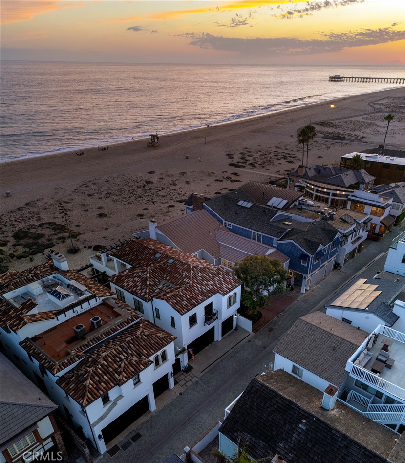 1516 E Oceanfront