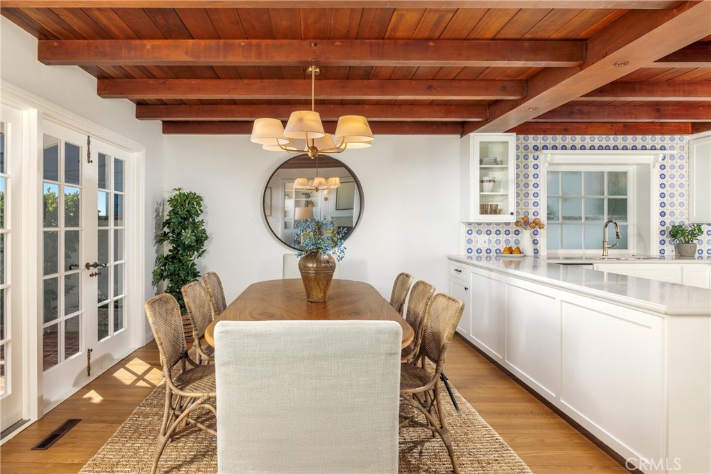 1516 E Oceanfront