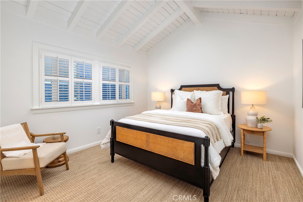 1516 E Oceanfront