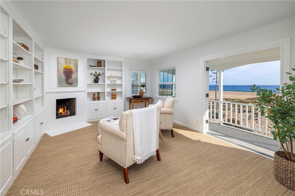 1516 E Oceanfront