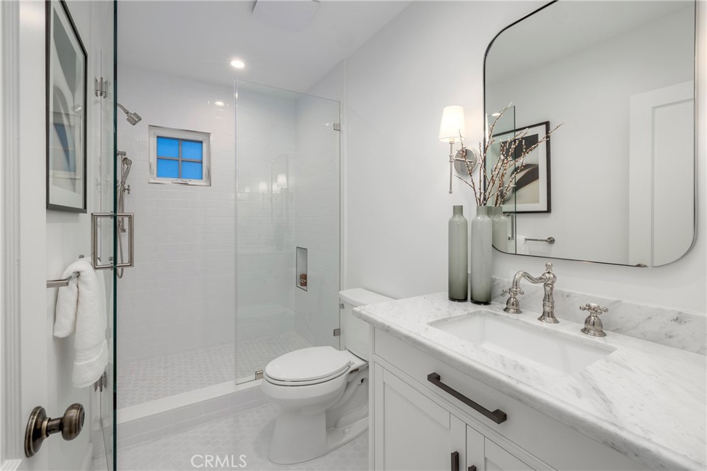 1516 E Oceanfront