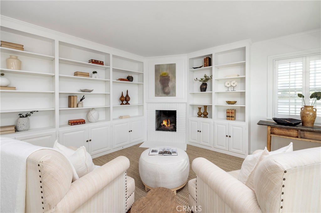 1516 E Oceanfront