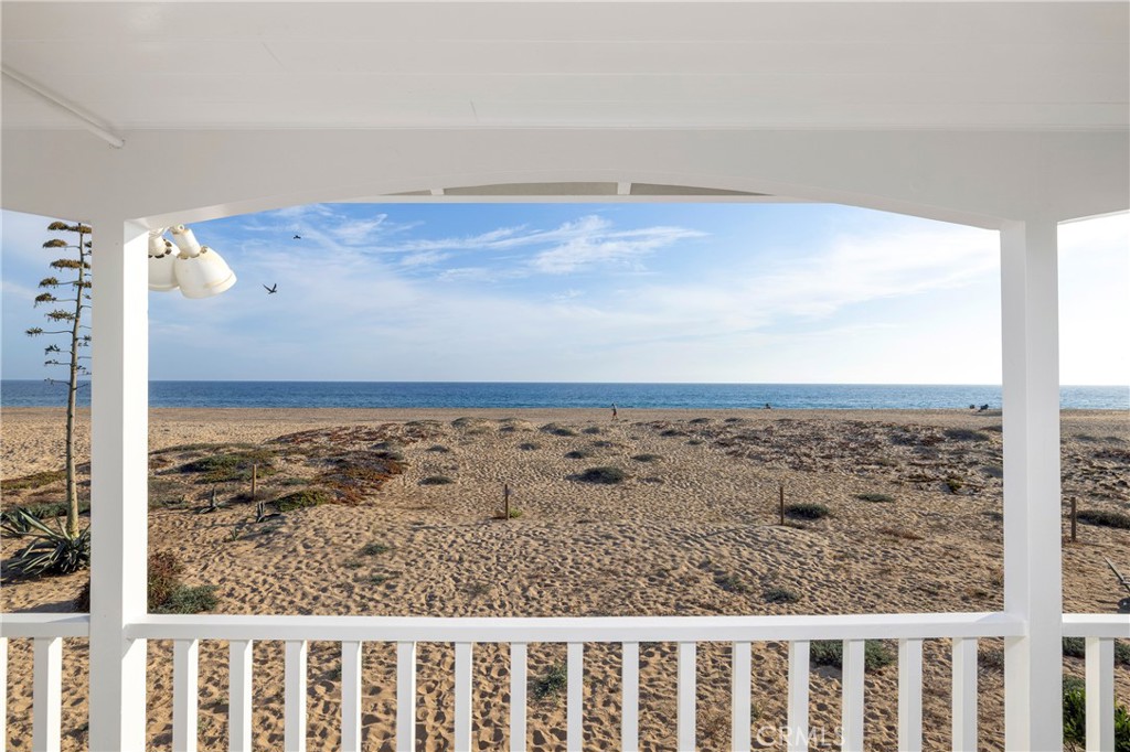 1516 E Oceanfront