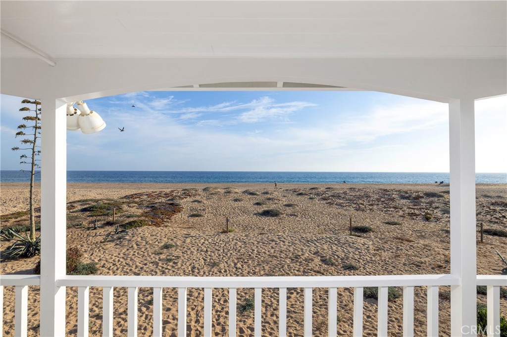 1516 E Oceanfront