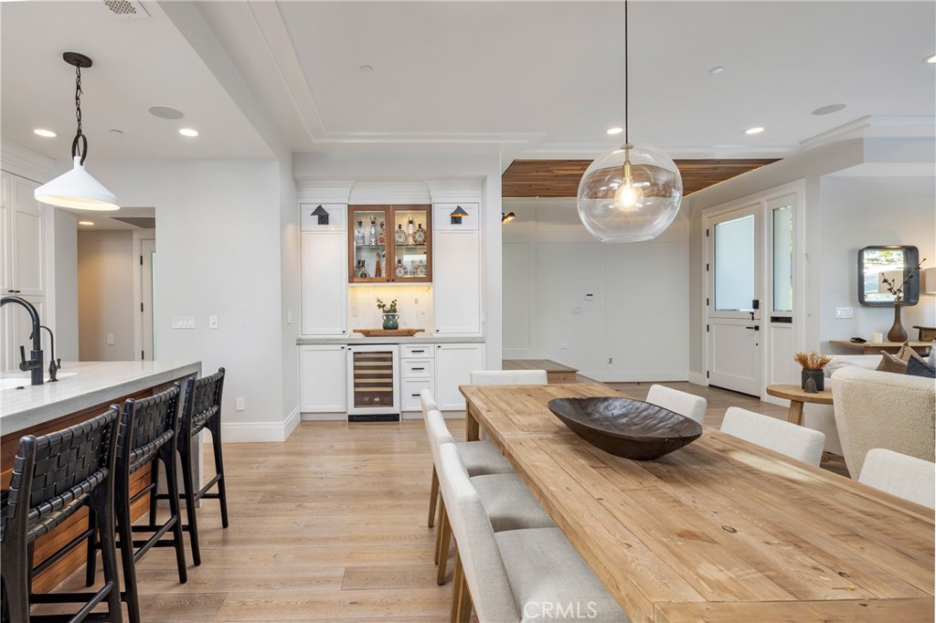 1515 E Ocean Boulevard