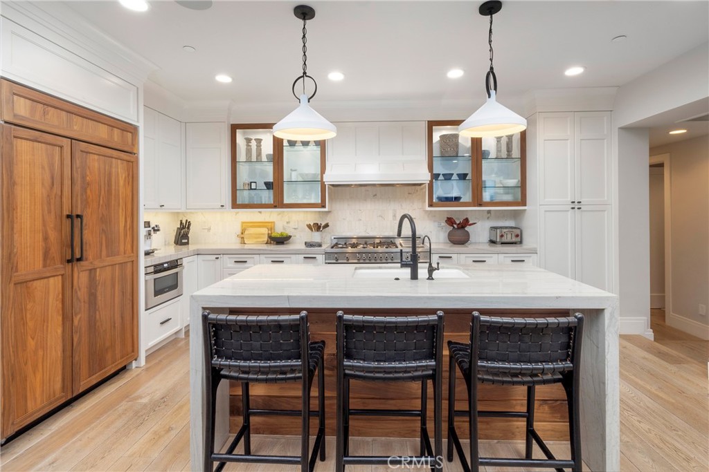 1515 E Ocean Boulevard