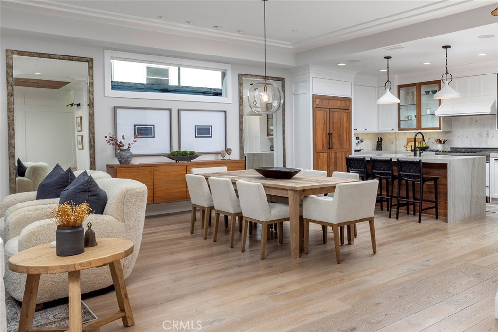 1515 E Ocean Boulevard