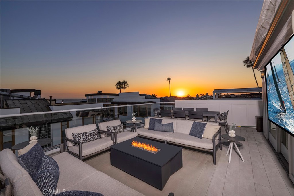 1515 E Ocean Boulevard