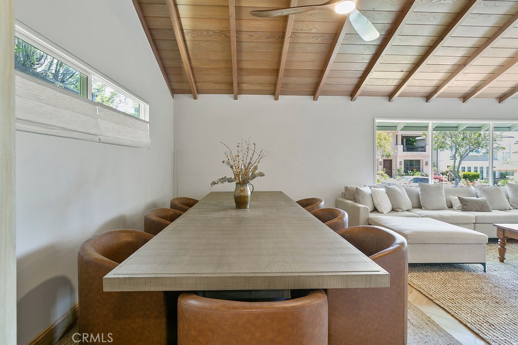 225 Iris Avenue