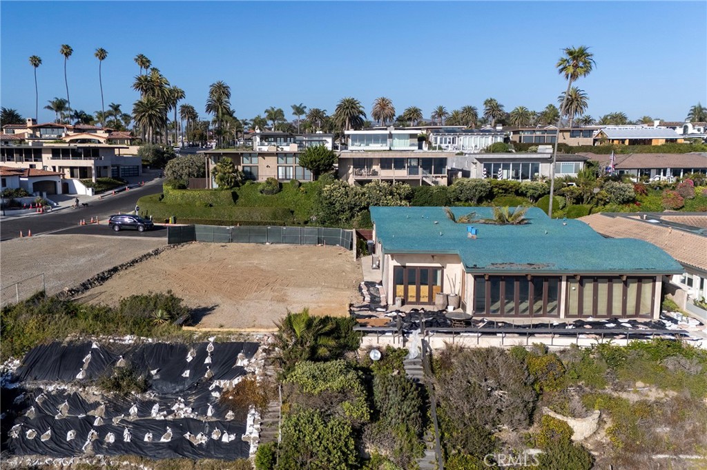 4006 Calle Ariana