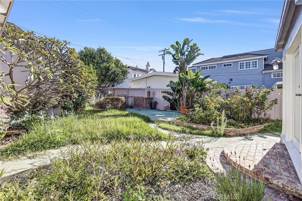 310 Marigold