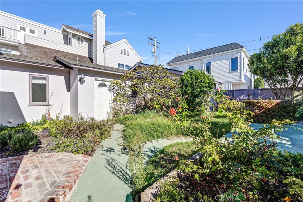 310 Marigold