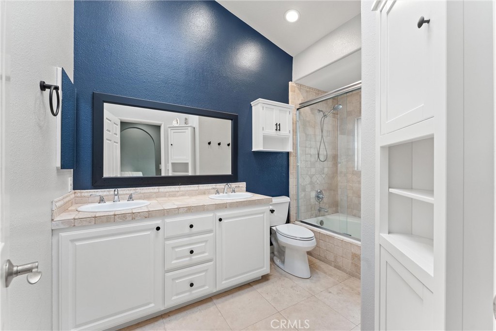 4700 Warner Avenue 112