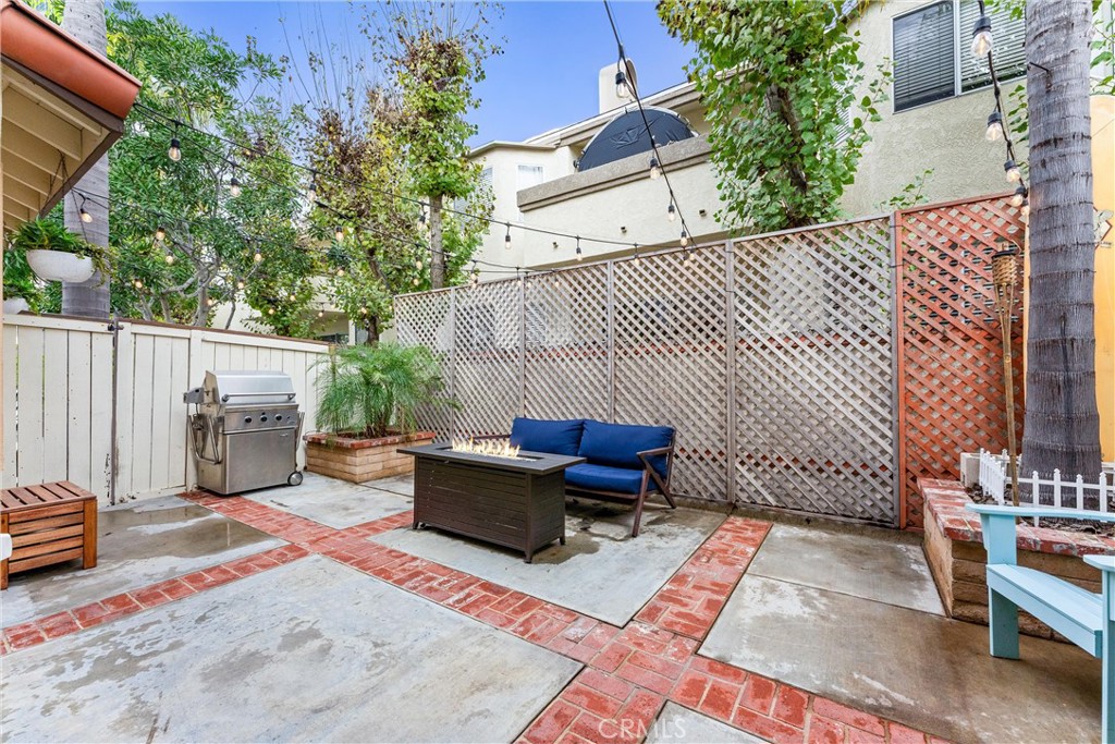 4700 Warner Avenue 112