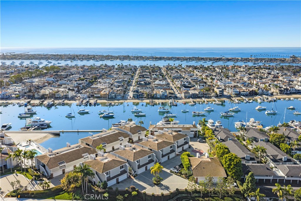 990 Bayside Cove 609