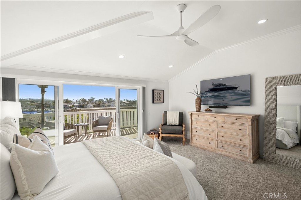 990 Bayside Cove 609