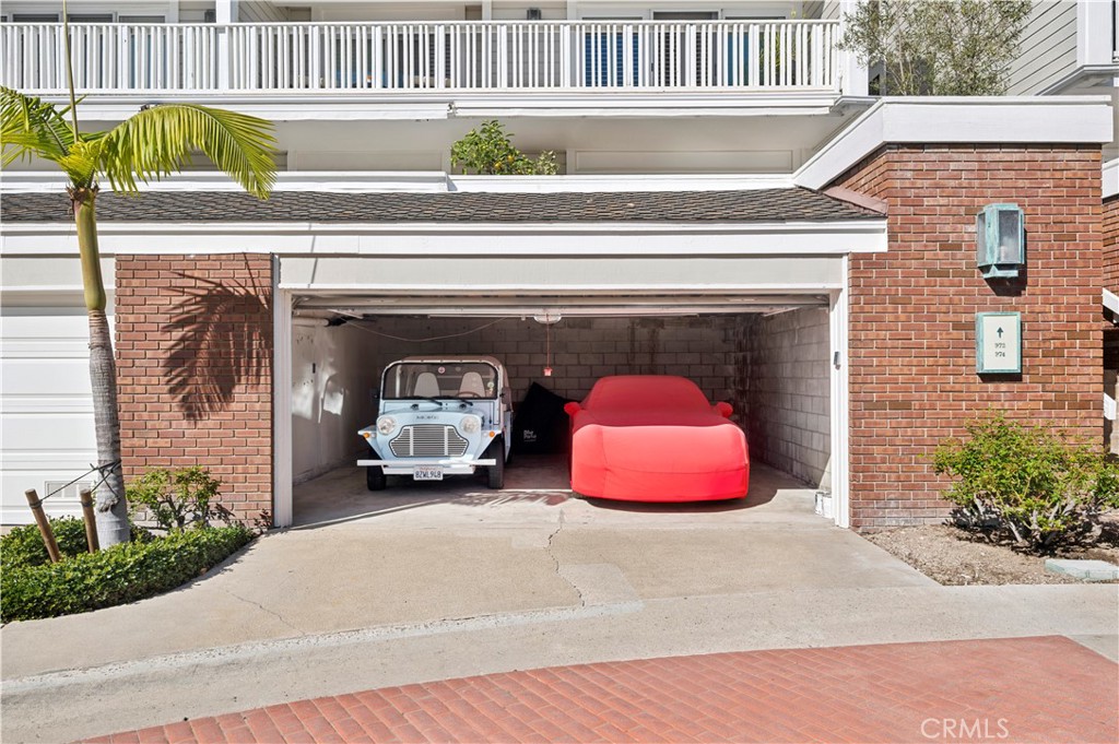 990 Bayside Cove 609