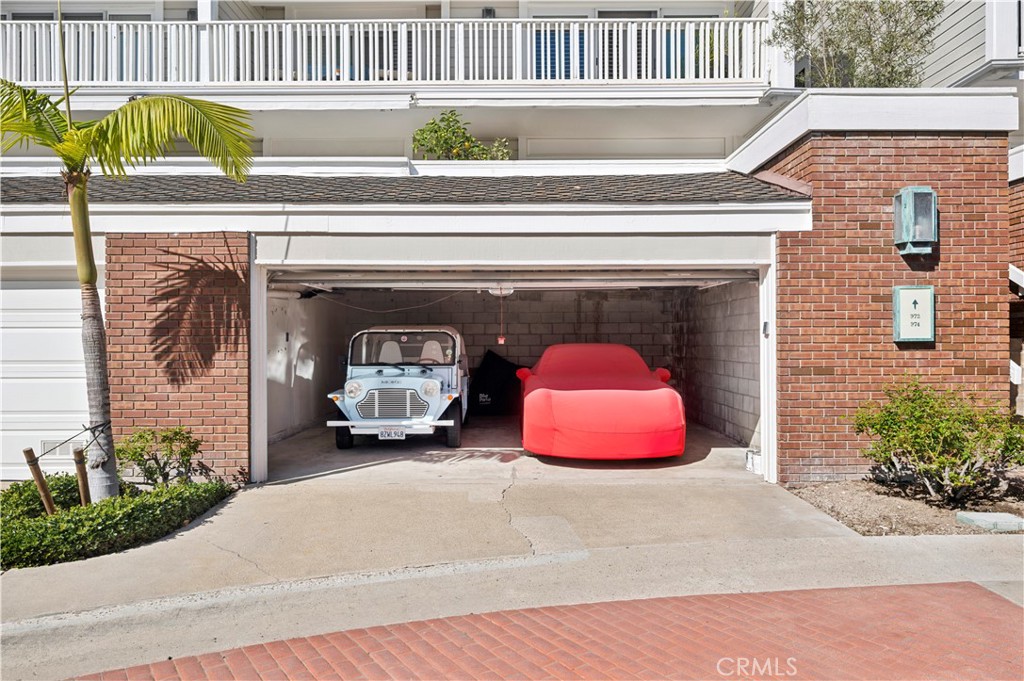 990 Bayside Cove 609