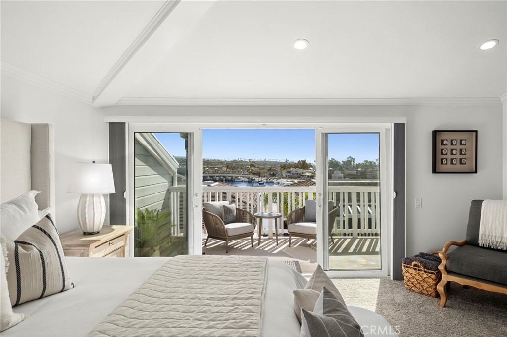 990 Bayside Cove 609