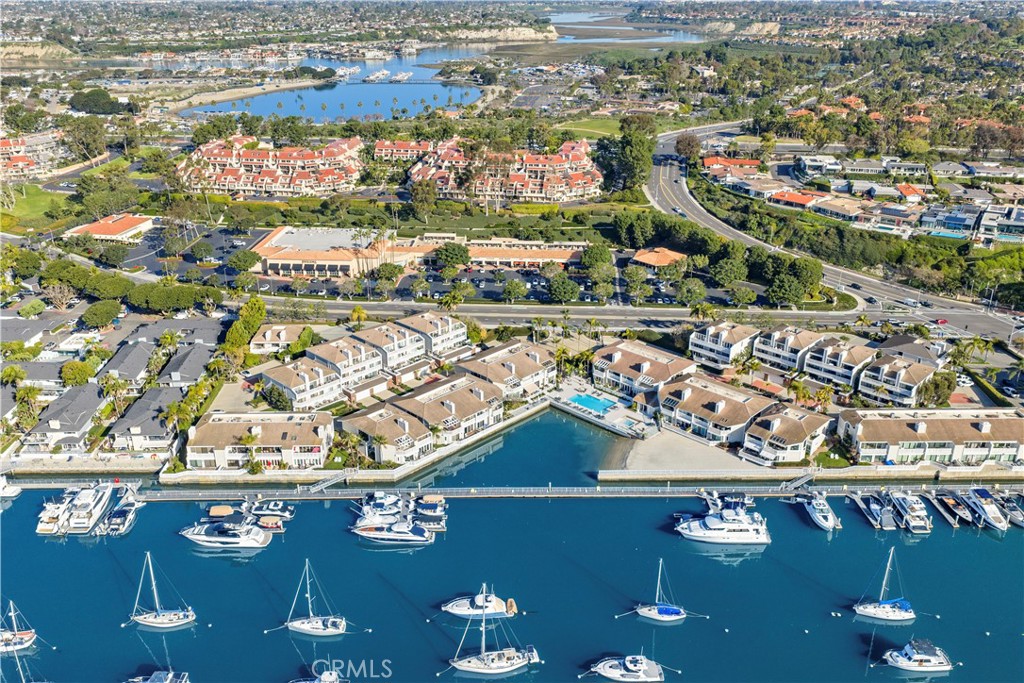 990 Bayside Cove 609