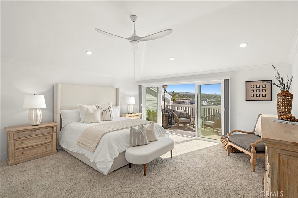 990 Bayside Cove 609