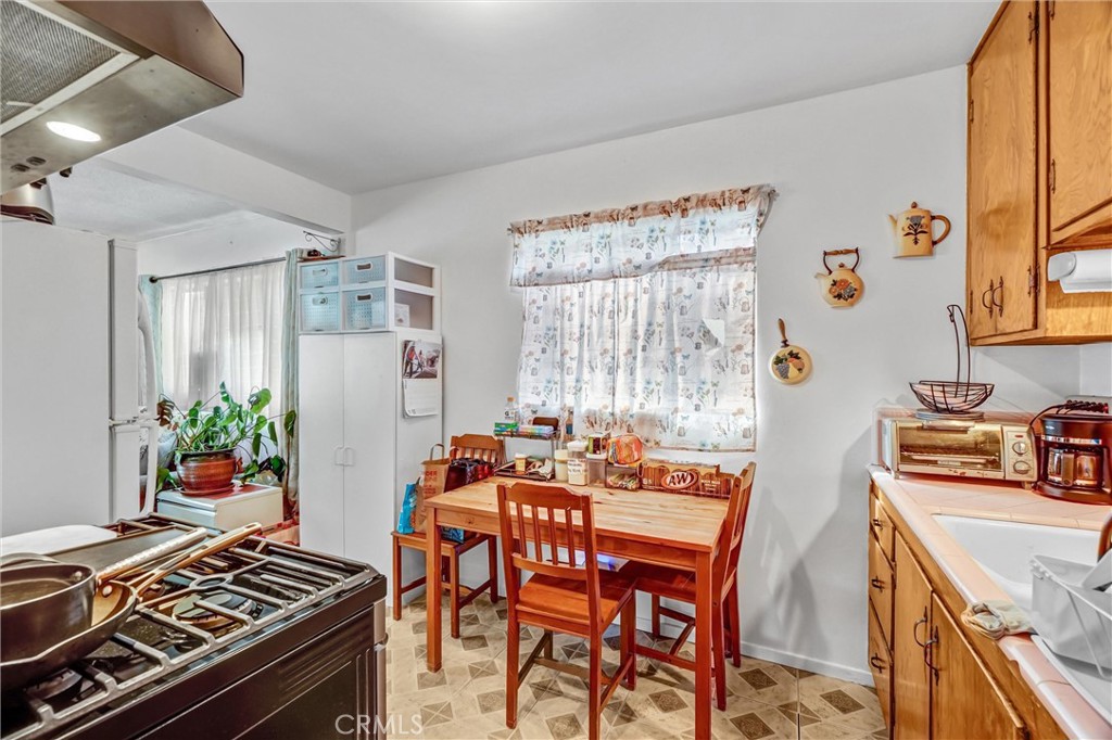 21109 S Santa Fe Ave