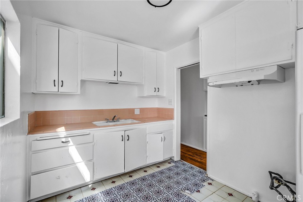 21109 S Santa Fe Ave