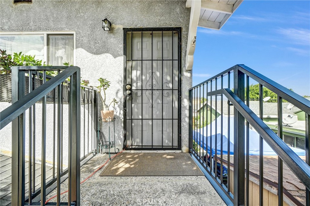 21109 S Santa Fe Ave