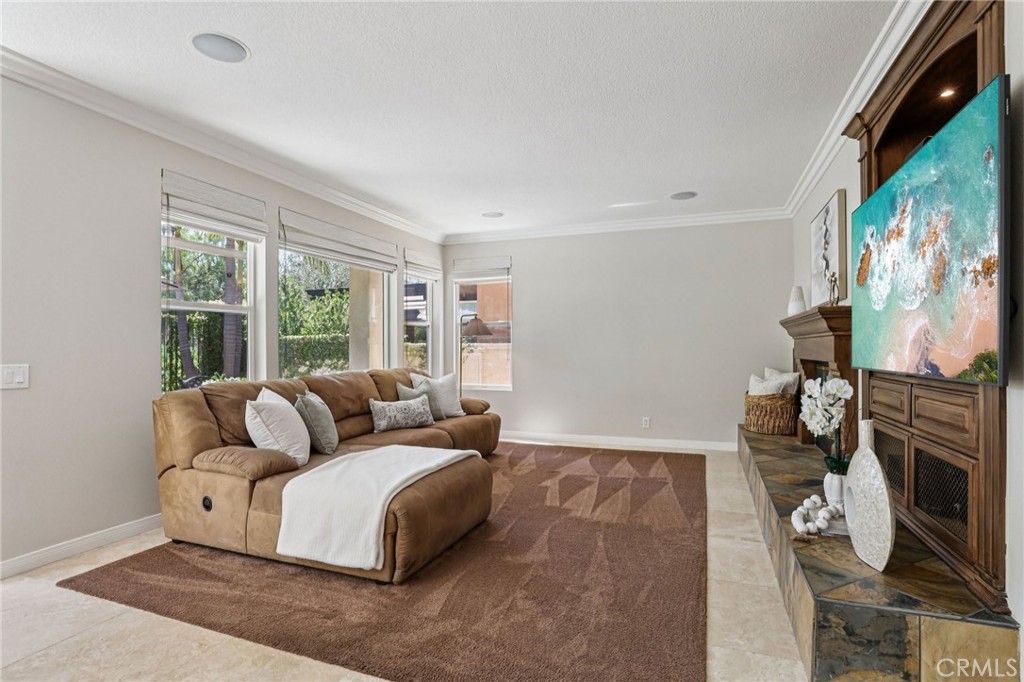 6 Westchester Court