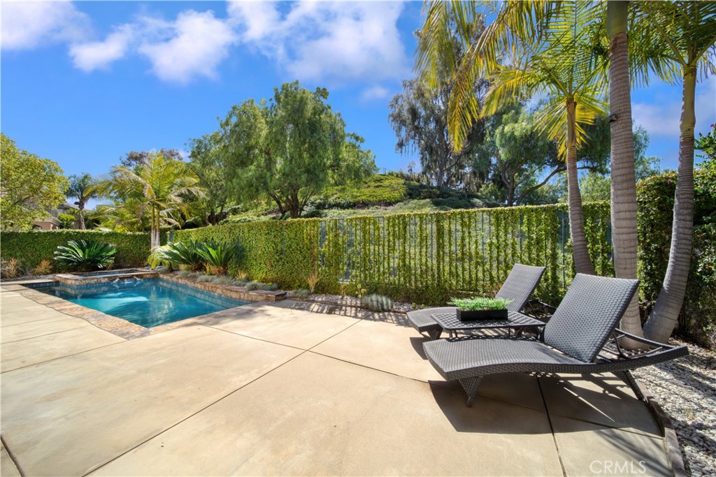 6 Westchester Court