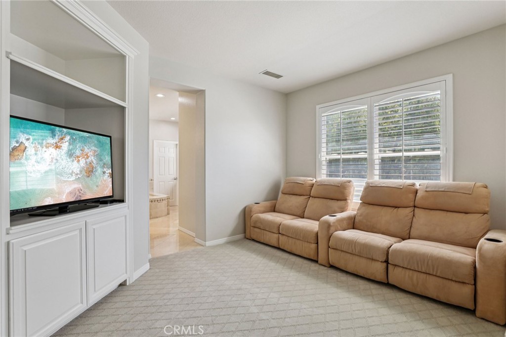6 Westchester Court
