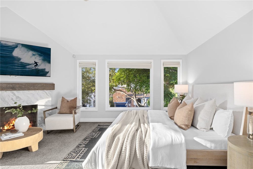 2117 Miramar Drive