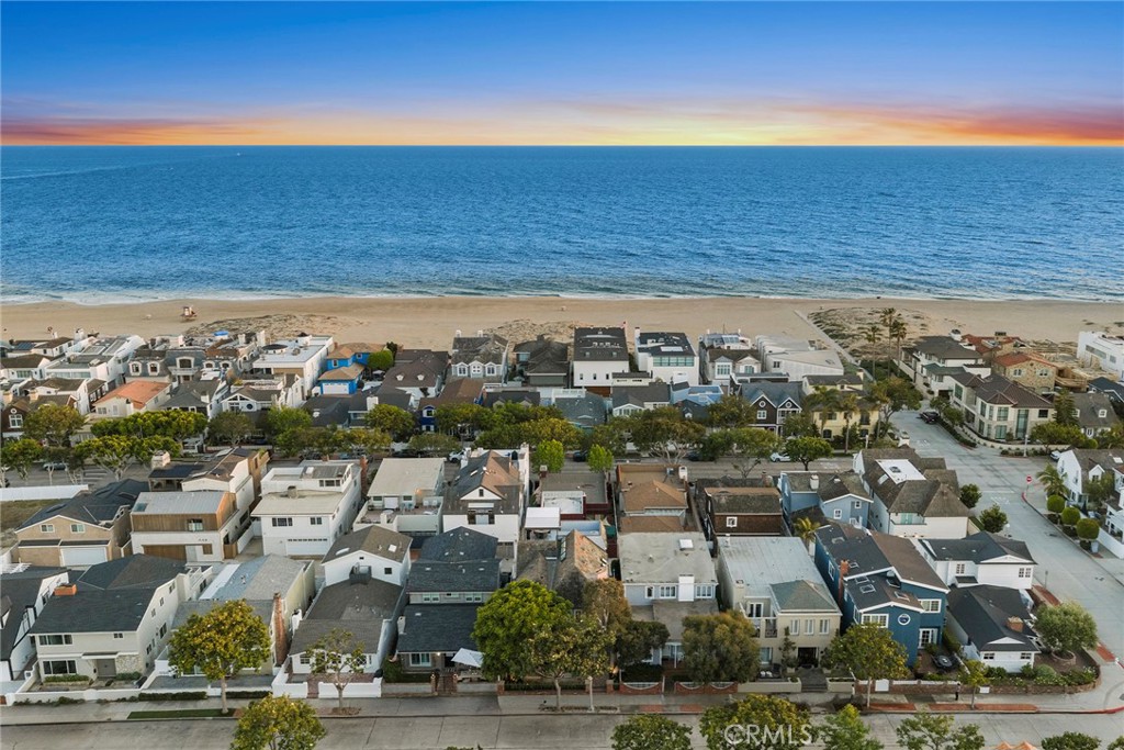 2117 Miramar Drive