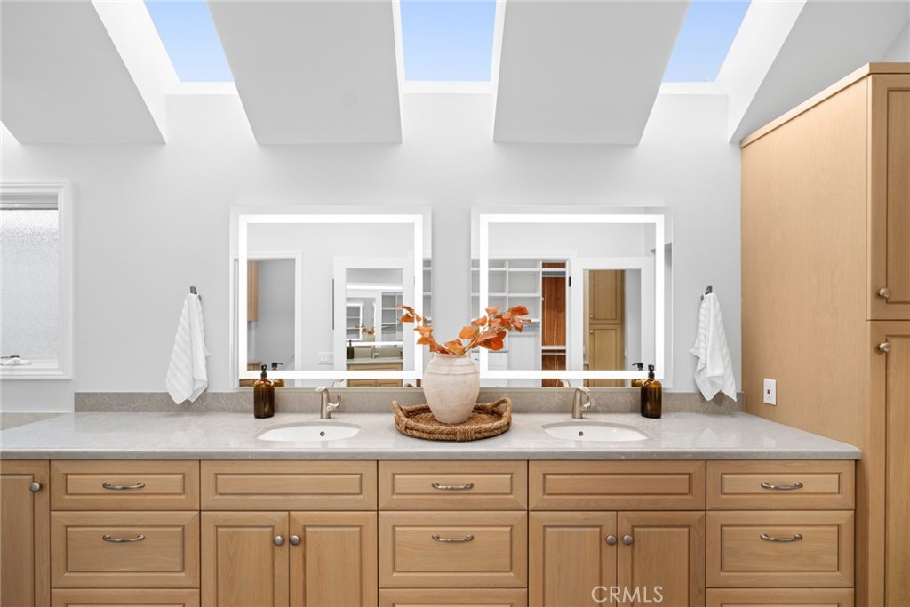 2117 Miramar Drive