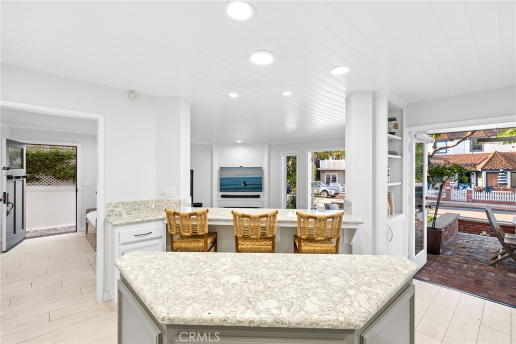 2117 Miramar Drive