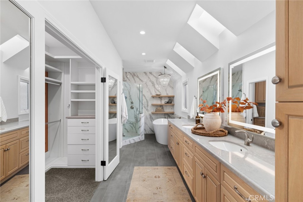 2117 Miramar Drive