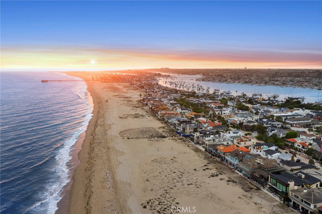 1717 E Ocean Boulevard