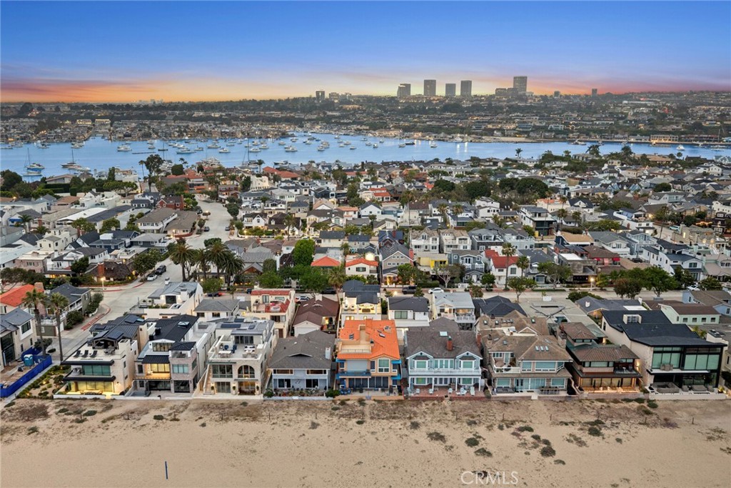 1717 E Ocean Boulevard