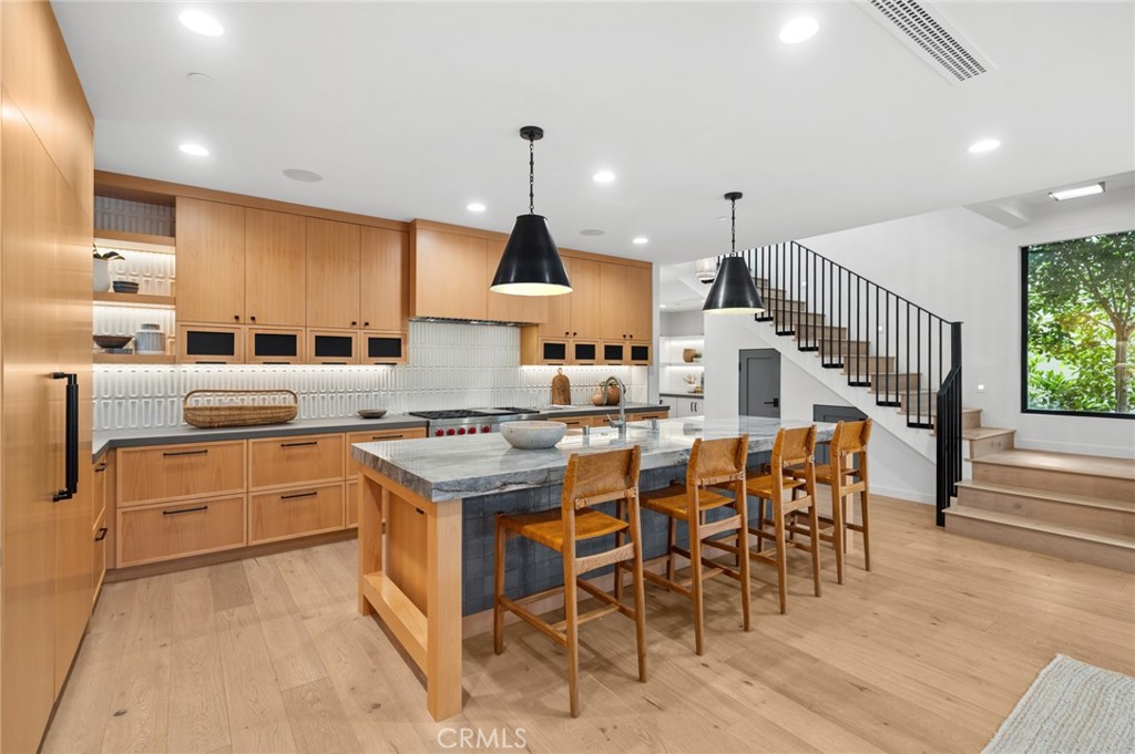 1717 E Ocean Boulevard