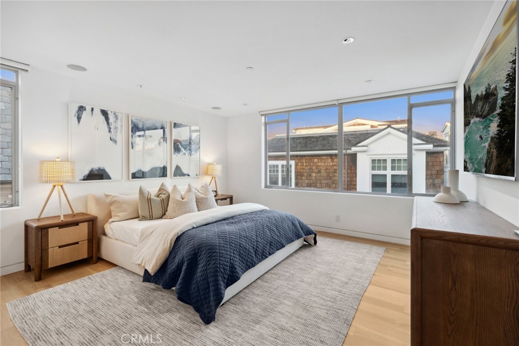 2144 E Oceanfront