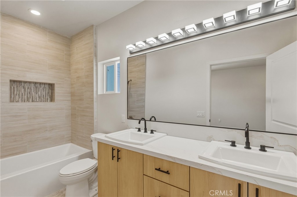 13360 Santa Ysabel Drive