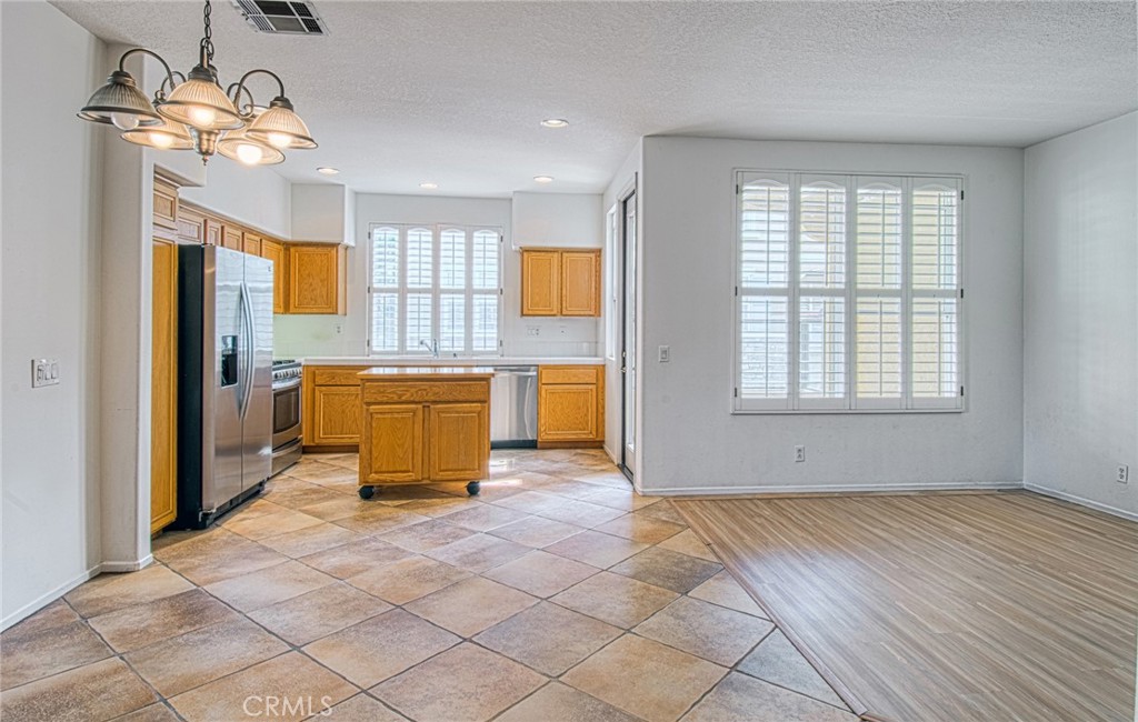 808 Terra Bella